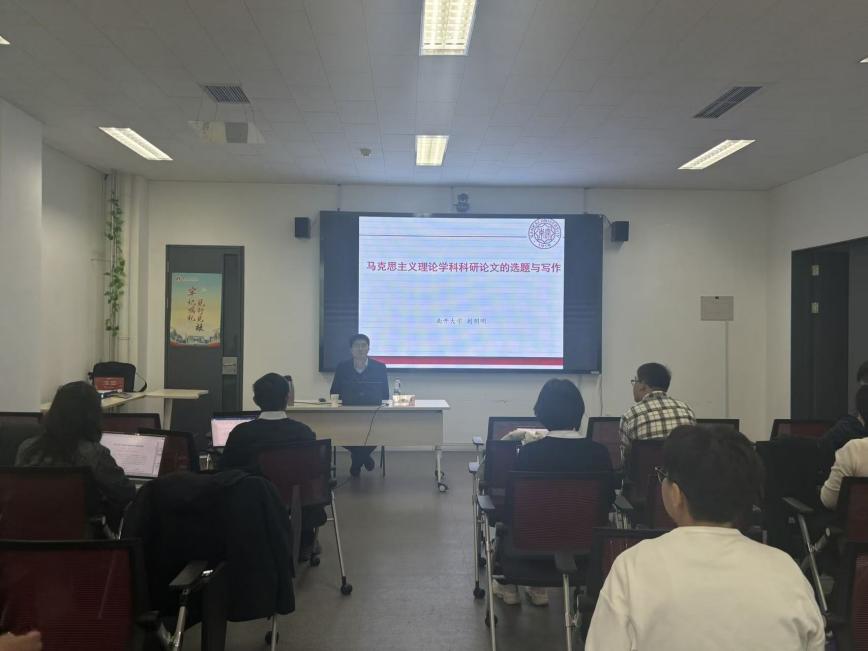 9adf83207bba6d2db753356d23f28a1d